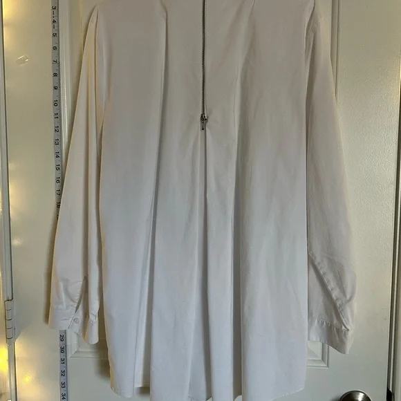 XL- Chico's Crisp White Tunic/Shirt - Picture 6 of 9